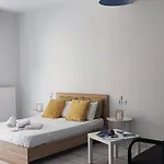 Casa Blu Loft Néa Ankhíalos